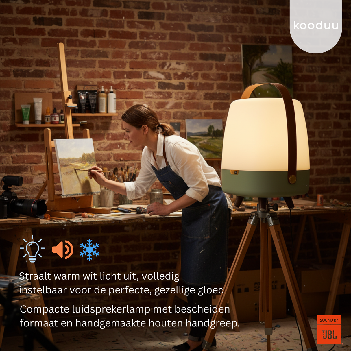 Kooduu Lite-up PLAY Petroleum: Draagbare LED Lamp met JBL Bluetooth Speaker